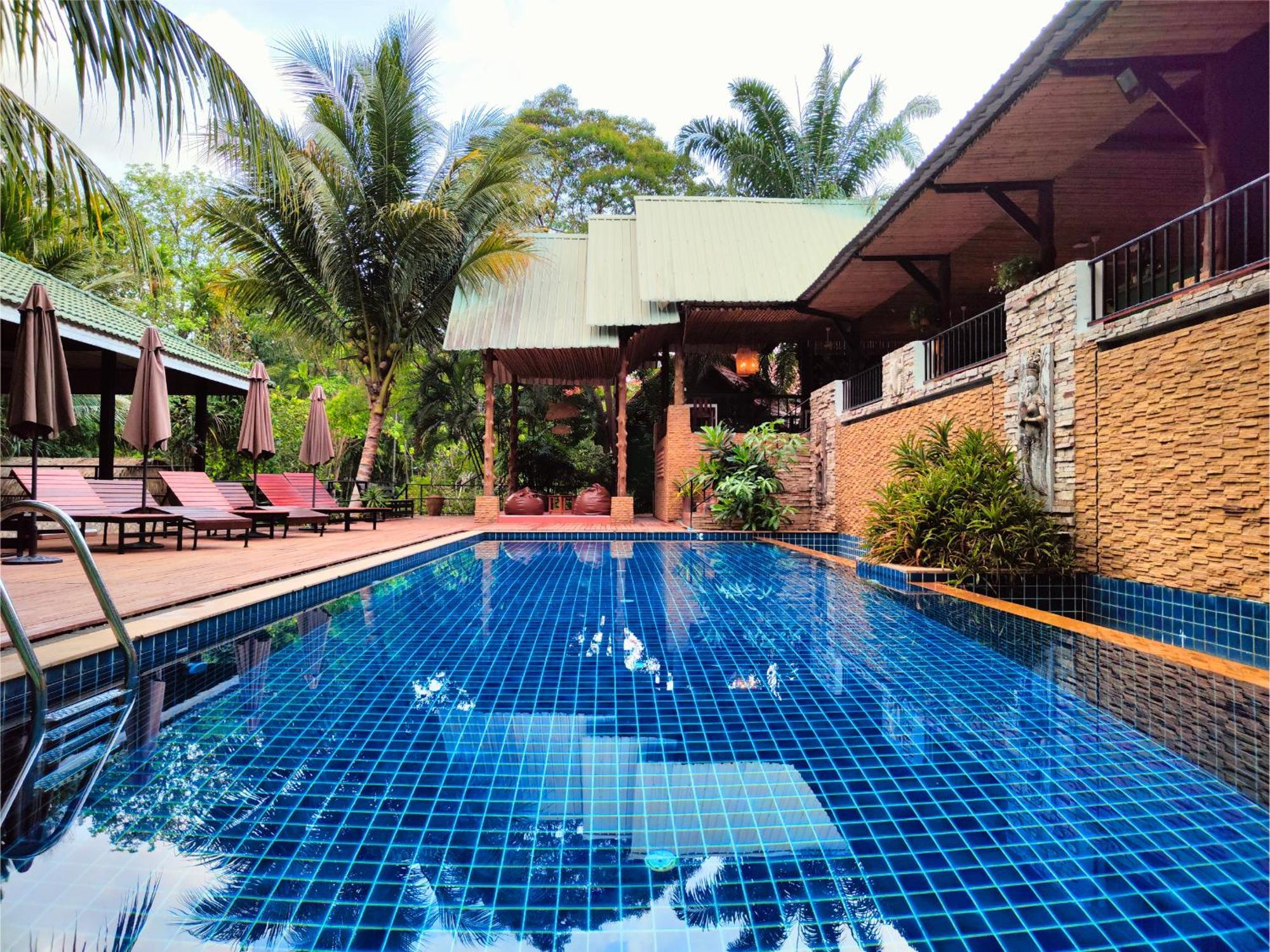 Phuket Jungle Experience Resort Karon Exterior foto