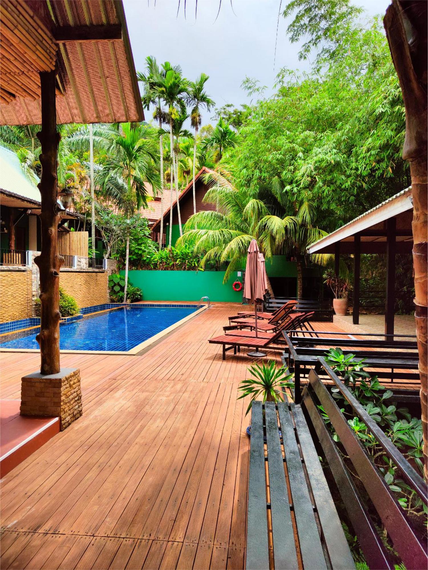 Phuket Jungle Experience Resort Karon Exterior foto