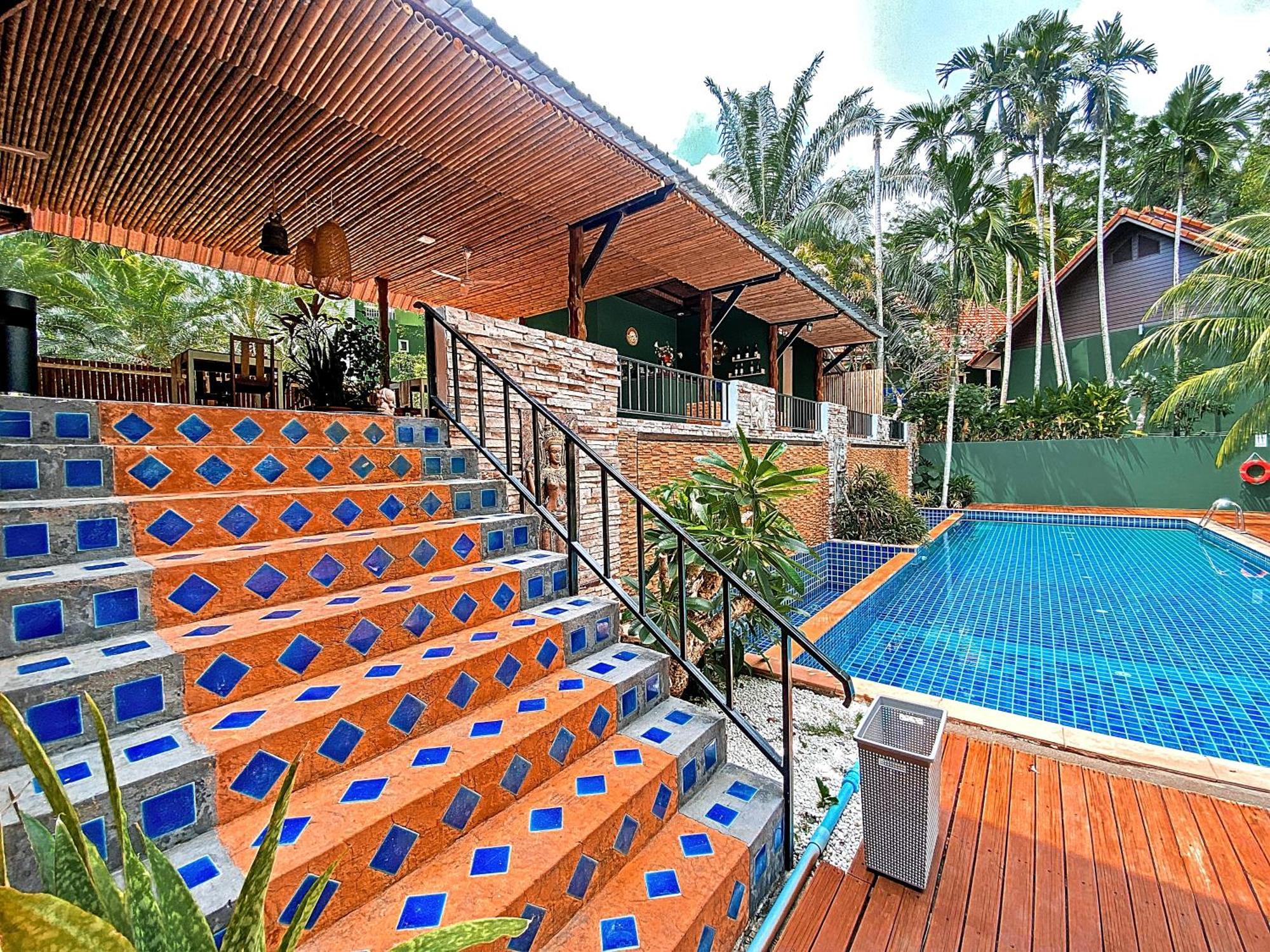 Phuket Jungle Experience Resort Karon Exterior foto