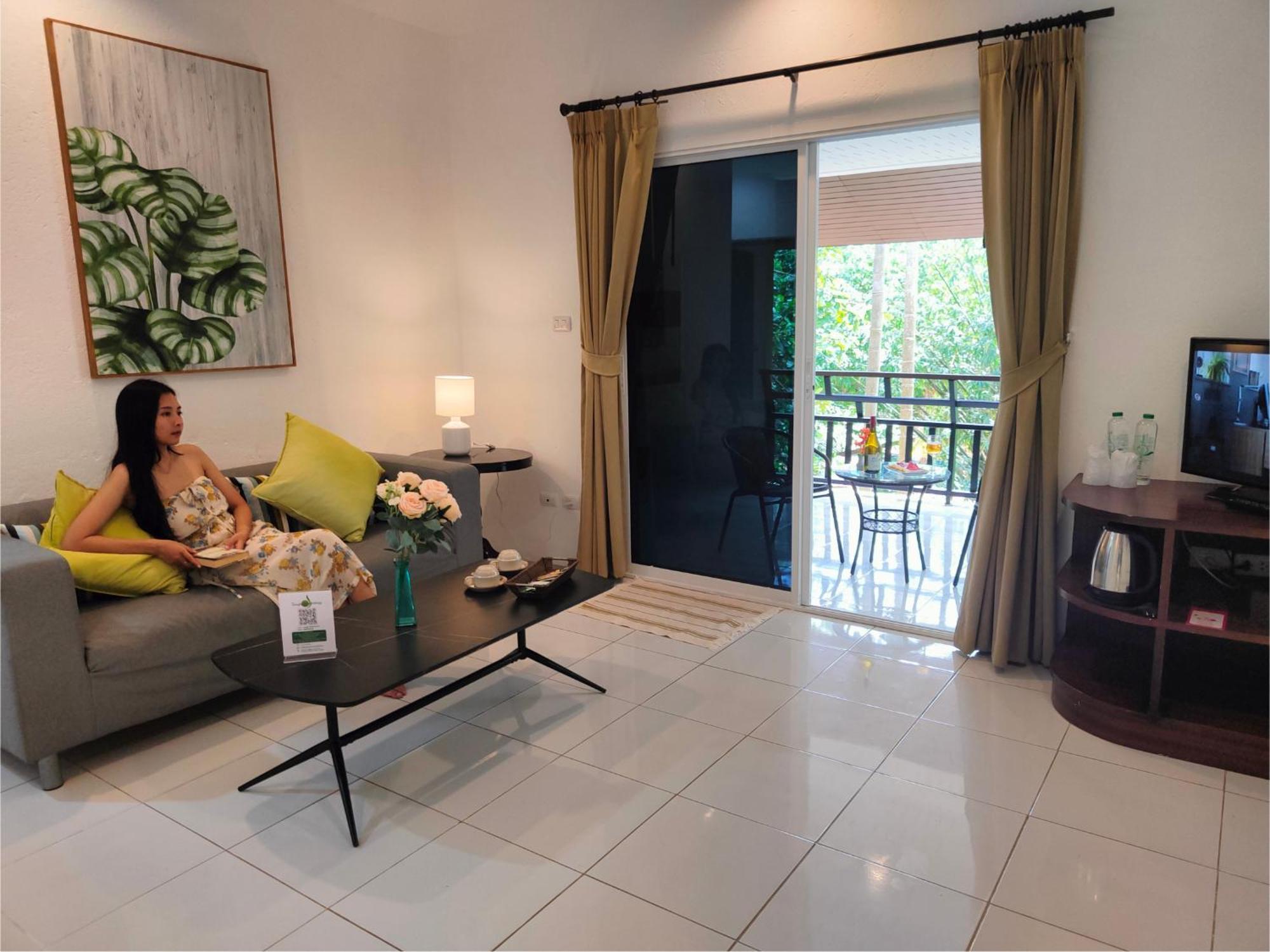 Phuket Jungle Experience Resort Karon Exterior foto