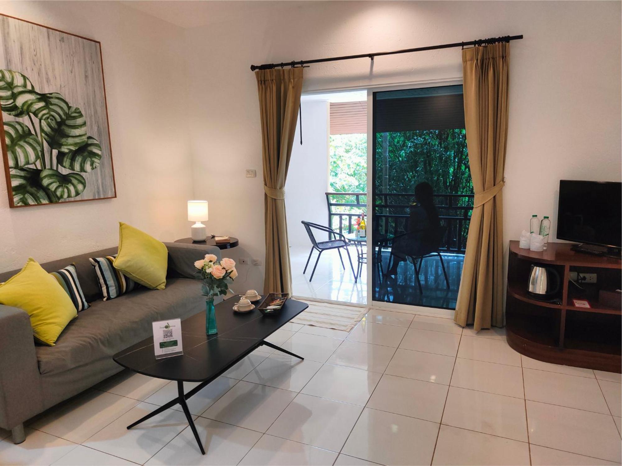 Phuket Jungle Experience Resort Karon Exterior foto