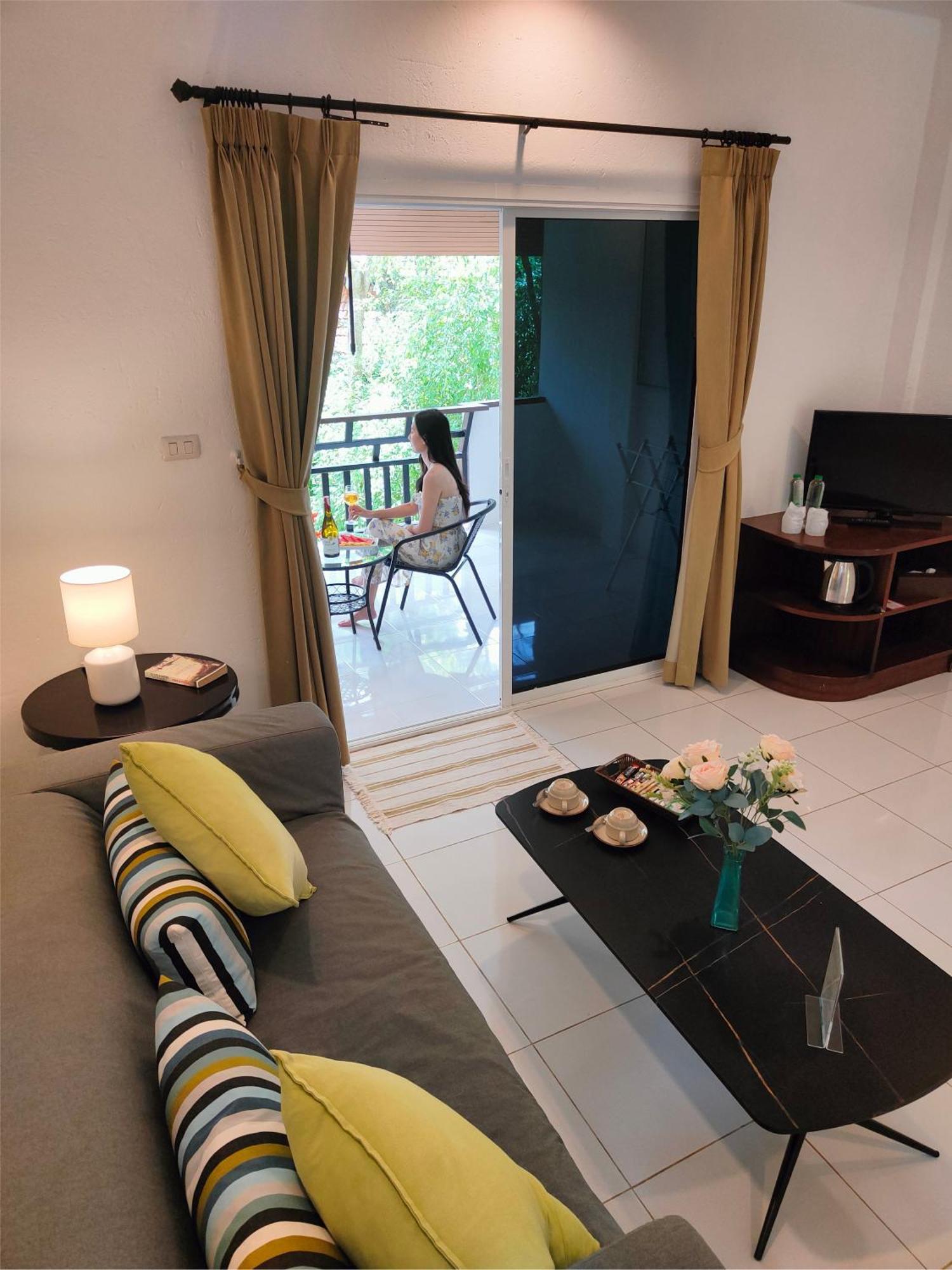 Phuket Jungle Experience Resort Karon Exterior foto